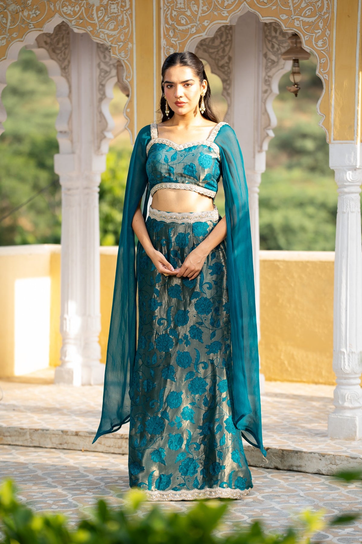 Sunehr Fish Cut Skirt Set