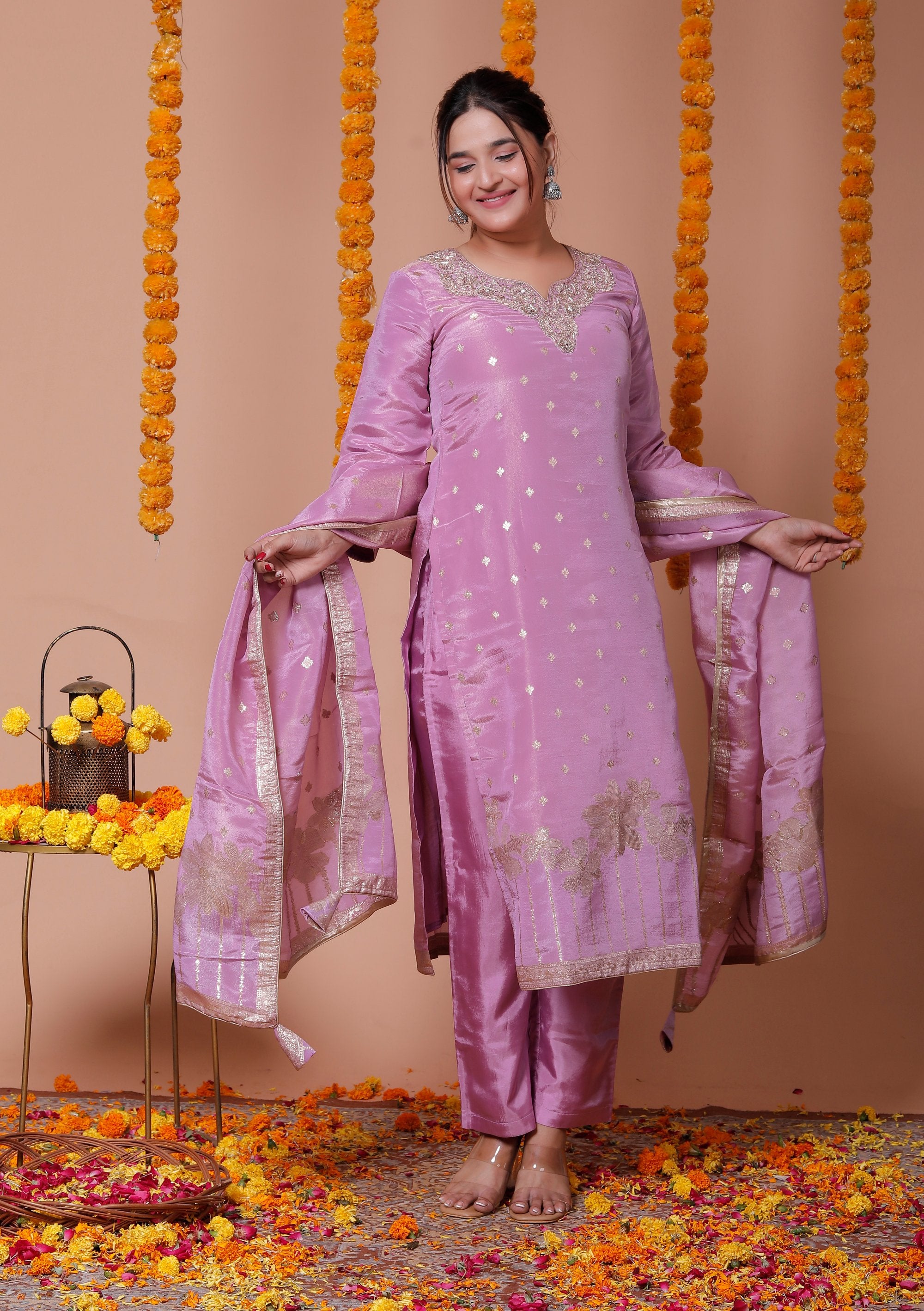 Mugdha– Orchid Pink Hand-Worked Suit Set