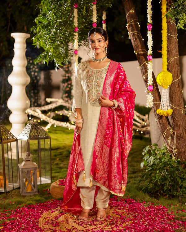 Off White Colour Suit Set