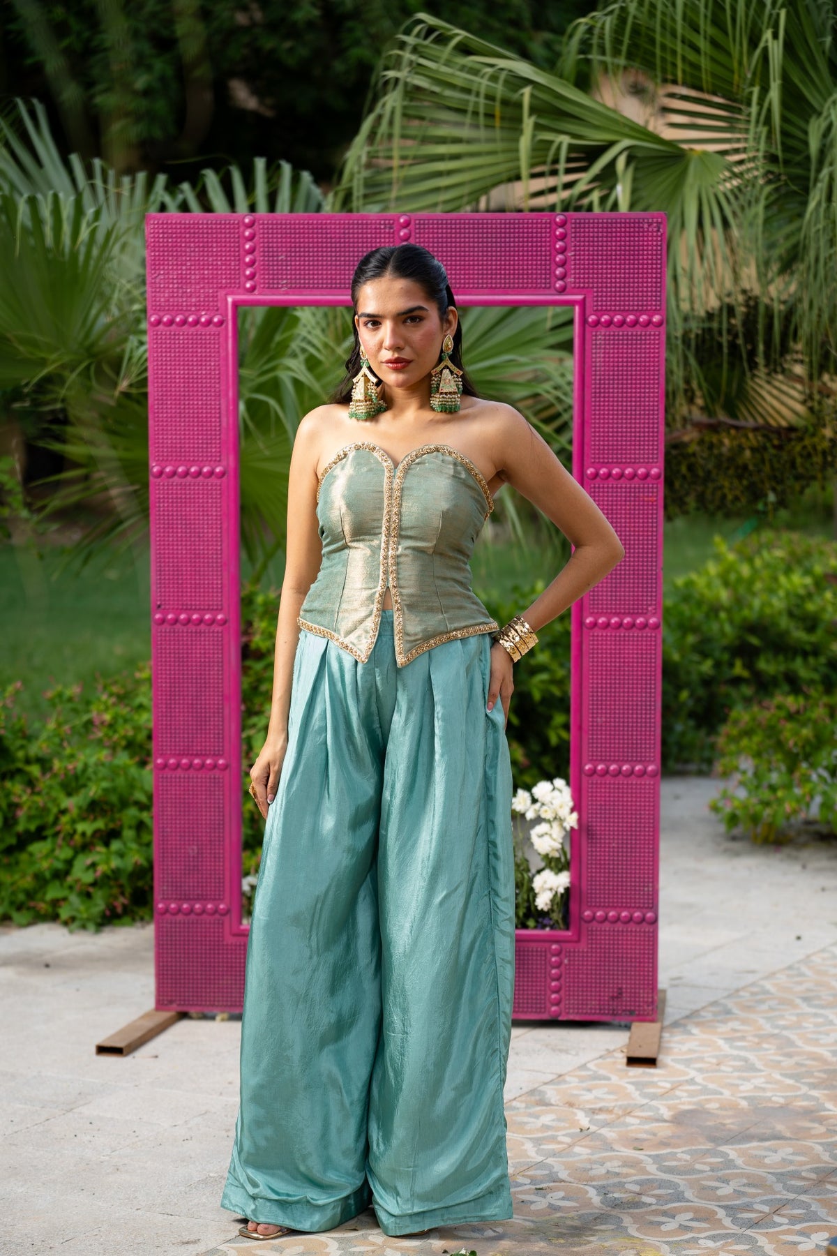 Frosty Corset With Pleated Pants